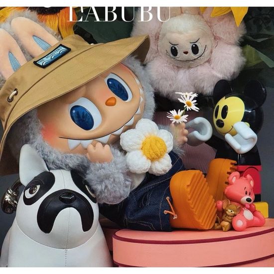 🧚‍♀️ พร้อมส่งในไทย🧚‍♀️POPMART LABUBU THE MONSTERS FALL IN WILD Series Plush doll Home Collection ตุ๊กตายัดนุ่น รุ่น