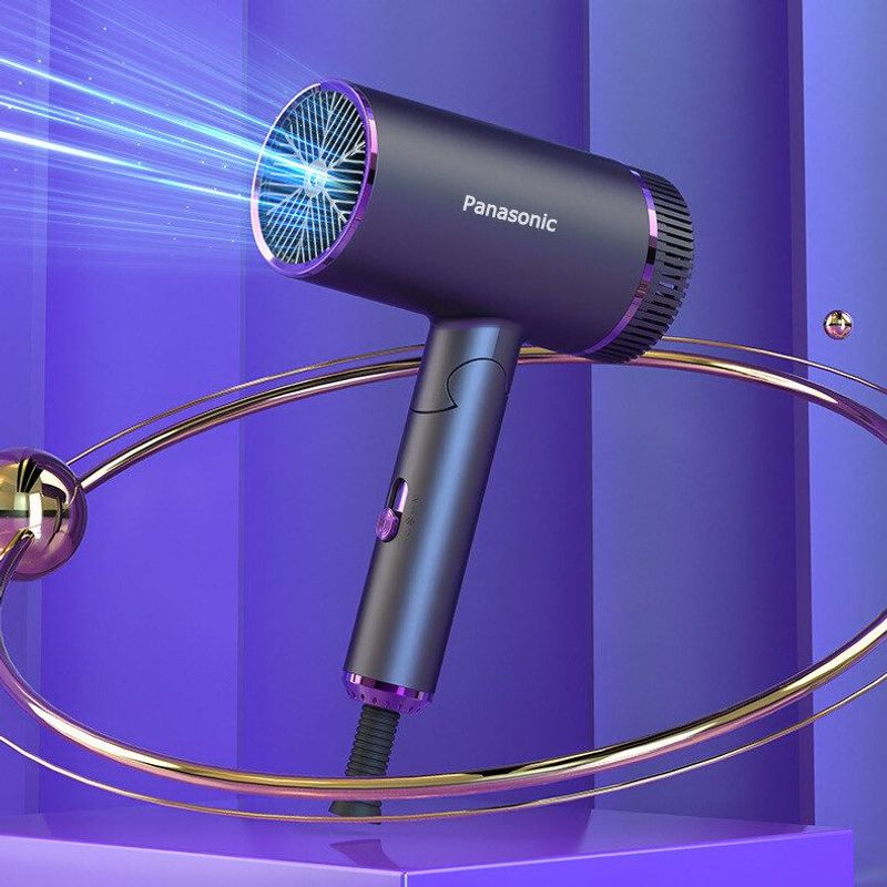 Panasonicเครื่องเป่าผม 1800w แบบพกพาและพับเก็บได้ที่เป่าผม Hair dryer ดีไซน์สวยลมแรงแห้งเร็ว เสียงเบา  ไอออนลบบำรุงเส้นผม น้ำหนักเบา