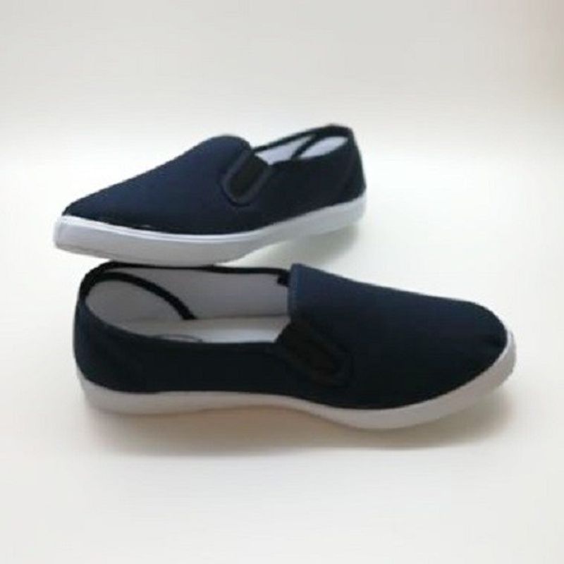 Buddy 3-113 รองเท้าผ้าใบสุภาพบุรุษ Basic Canvas Shoes