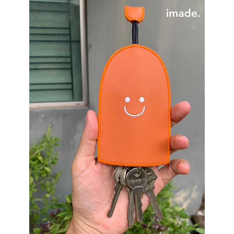 [เพิ่มสีใหม่] Smiley กระเป๋าใส่กุญแจ ที่เก็บกุญแจ ที่ใส่กุญแจ รีโมทรถยนต์ หนังนิ่มปักลาย หน้ายิ้ม key cover