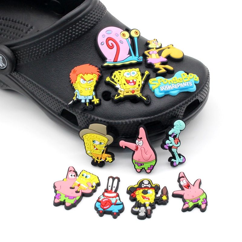 1pcs SpongeBob SquarePants shoe charms Crocs pvc รองเท้าแตะ เครื่องประดับ diy ถอดได้ decorate accessories ใช้สำหรับตกแต่งรองเท้าเด็ก Jibbitz 1000 สไตล์ให้เลือก