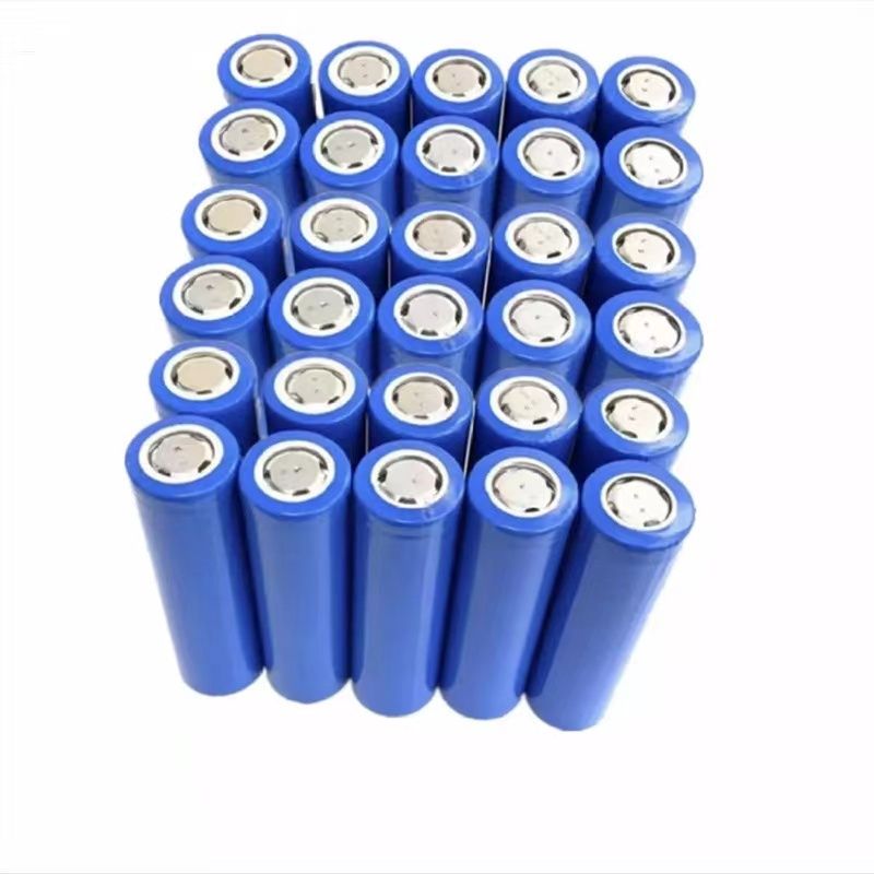 พร้อมส่ง ถ่านชาร์จ 18650  3.7V 1000-3000mAh แบตเตอรี่ลิเธียมไอออน และแท่นชาร์จ ส่งจากไทย