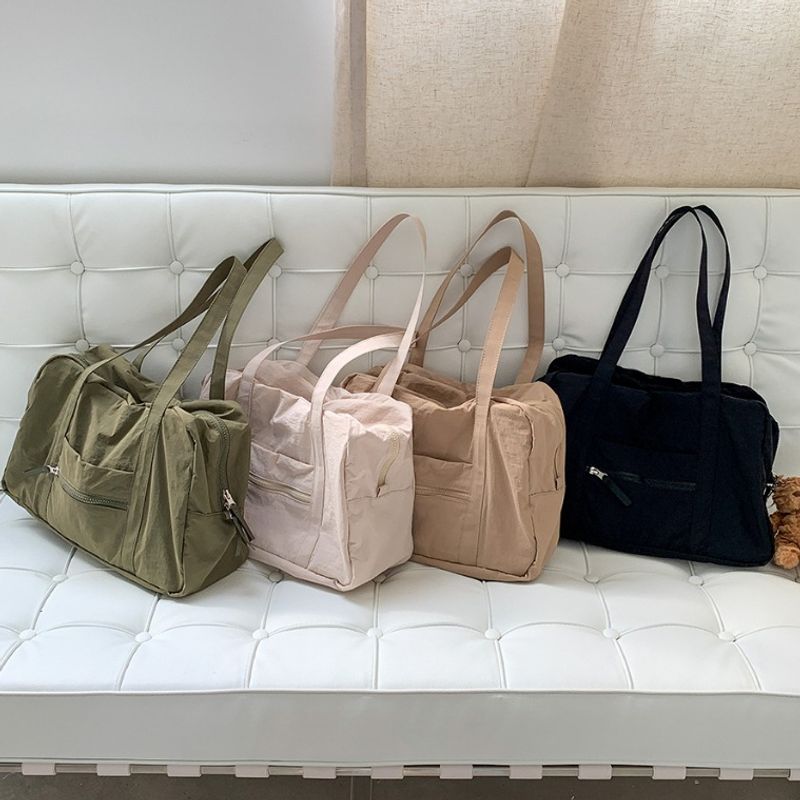 สินค้าใหม่ 2024 กระเป๋าสะพายข้างMessenger tote bag งานพรีเมี่ยมใบใหญ่ 4 สี N027