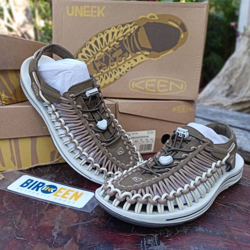 BIR2KEEN : รองเท้า Keen Men รุ่น  Uneek ของแท้ มือหนึ่ง SET1 outdoor camping glamping