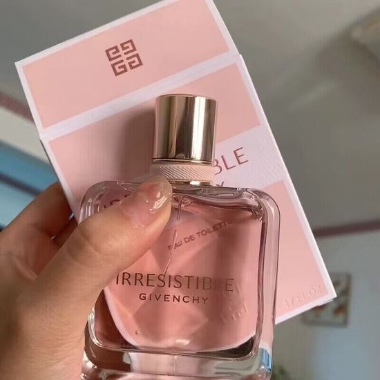 น้ำหอมแบรนด์  Irresistible for women 80ml น้ำหอมติดทนนาน น้ำหอมผู้หญิง  