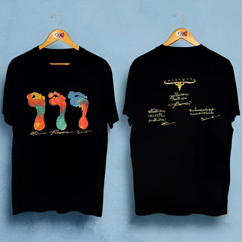 [Good Good] เสื้อยืดคอกลมแขนสั้นพิมพ์ลาย Carabao Band Footprint