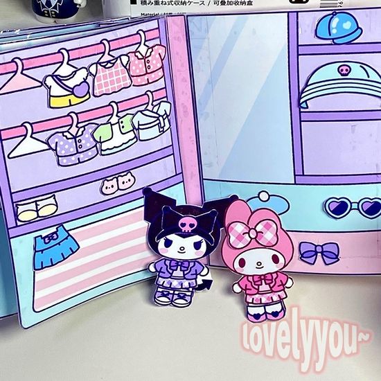 DIY SANRIO ของเล่นแฮนด์เมด หนังสือของเล่นซานริโอ้ แฮนด์เมด กึ่งสําเร็จรูป แต่งตัวเกม