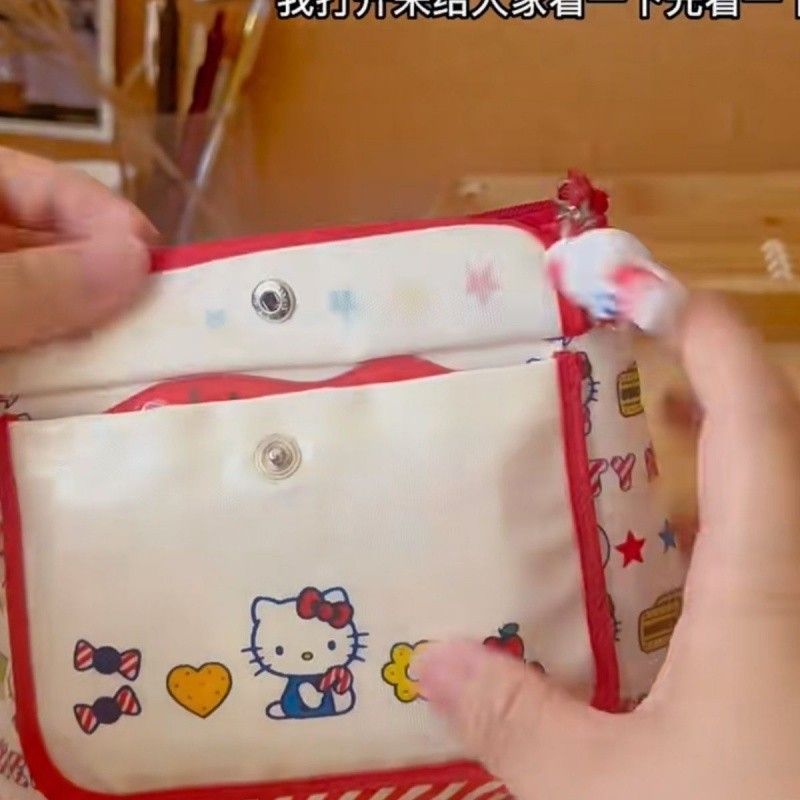 [Haroro] Sanrio กระเป๋าใส่เหรียญ กระเป๋าเครื่องเขียน ลายการ์ตูน Hello Kitty น่ารัก แบบพกพา สําหรับผู้หญิง นักเรียน