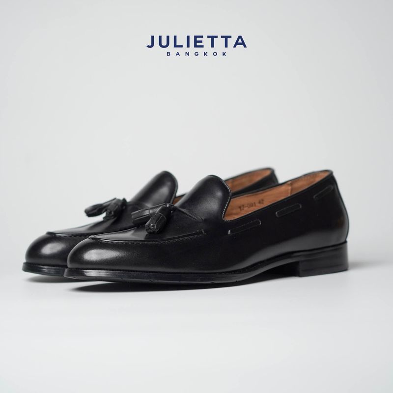 JULIETTA - Tassel Loafer Calfskin : Black