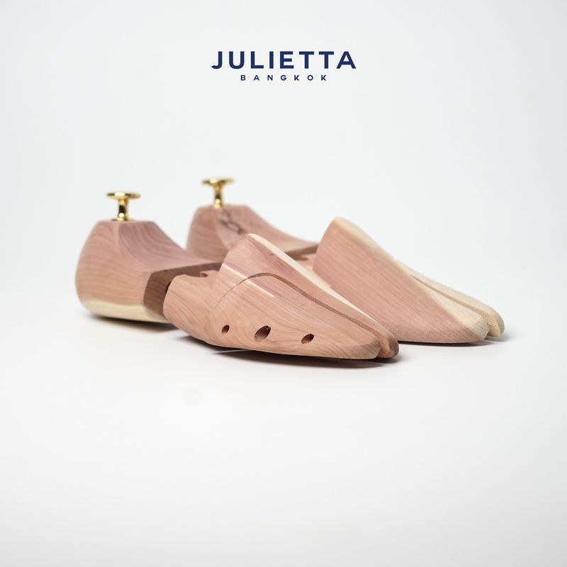 Julietta - Cedar Wood Shoe Tree ดันทรงรองเท้า ไม้ ซีดาร์ Juliettabkk