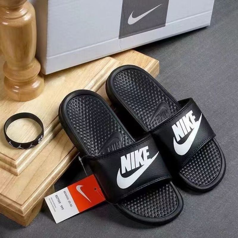 Nike รองเท้าแตะแฟชั่นสำหรับบุรุษและสตรีรองเท้าแตะชายหาดกันลื่น 36-45