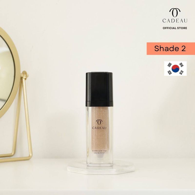 CADEAU Water Glow Tint (Shade 2)      รองพื้นเนื้อทินท์ คาโด วอเตอร์ โกลว์ ทินท์ (เบอร์ 2)