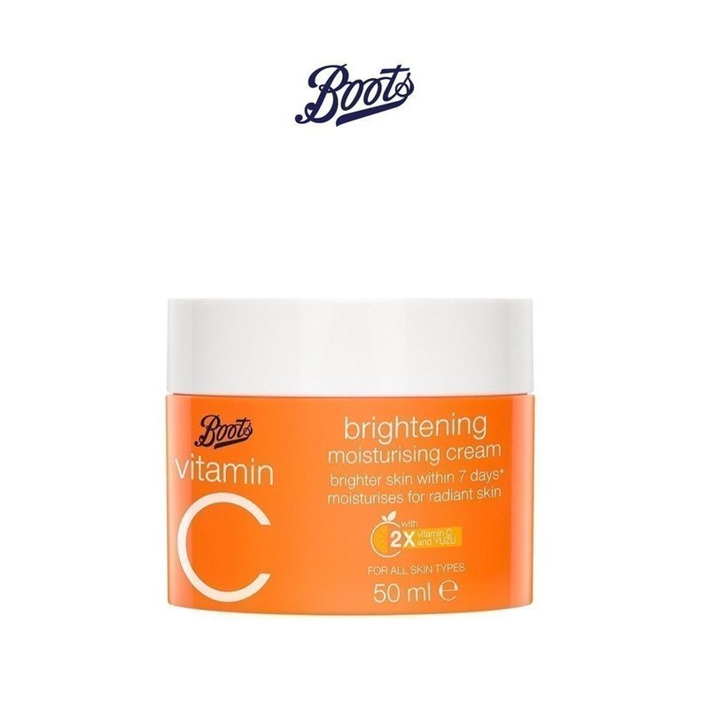 BOOTS VITAMIN C บู๊ทส์ วิตามิน ซี ไบรท์เทนนิ่ง มอยส์เจอร์ไรซิ่ง ครีม 50 มล.