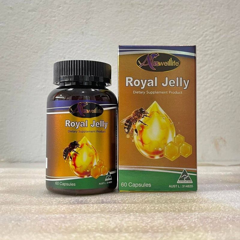 นมผึ้ง เกรดพรีเมี่ยม จากออสเตรเลีย 100% Auswelllife Royal Jelly หลับลึก หลีบสบาย ( 60 แคปซูล )