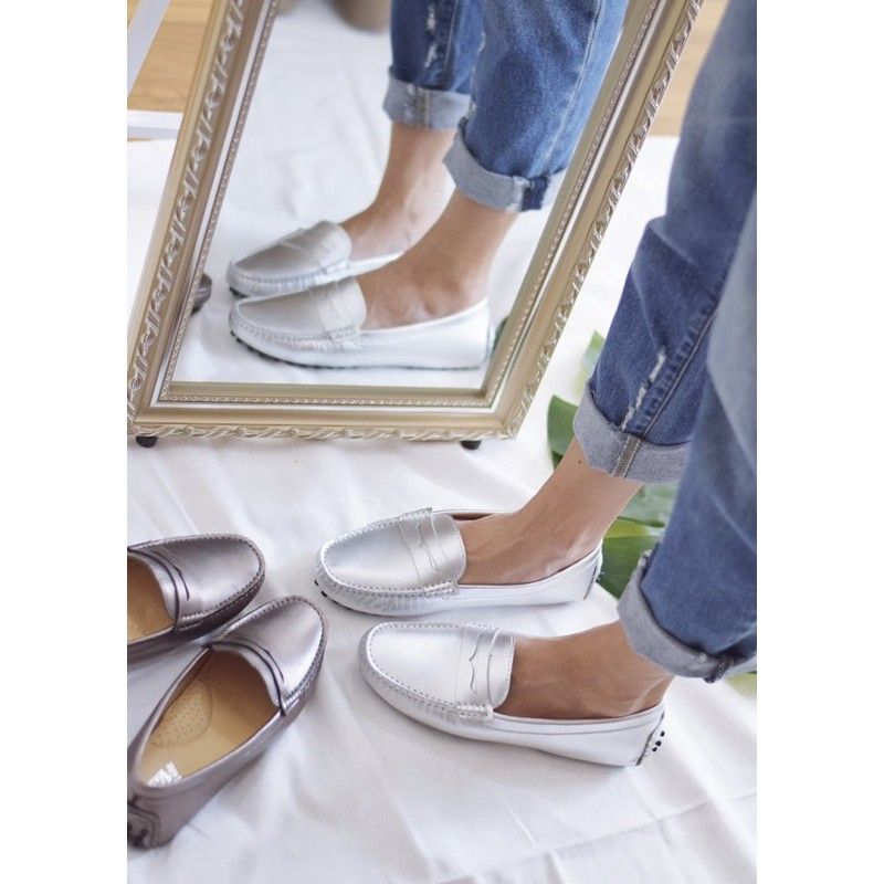 Soulmate Shoes รองเท้าหนังแท้ Classic Mate in Silver