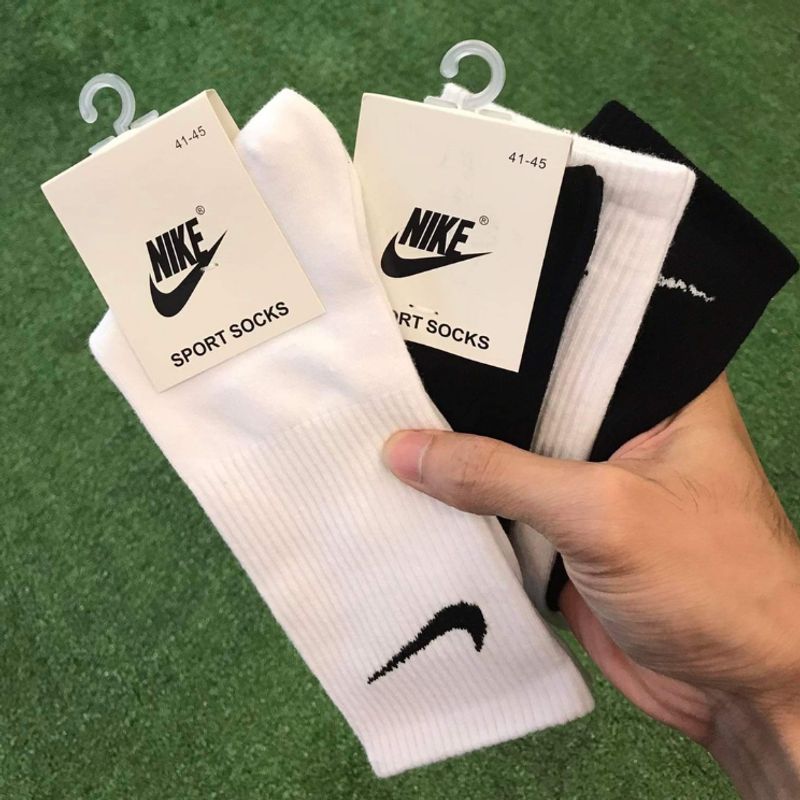 2023 ถุงเท้าไนกี้ NIKE ข้อยาว ยาวครึ่งแข้ง ถุงเท้าวิ่ง ใส่ได้ทั้งผู้ชายและผู้หญิง