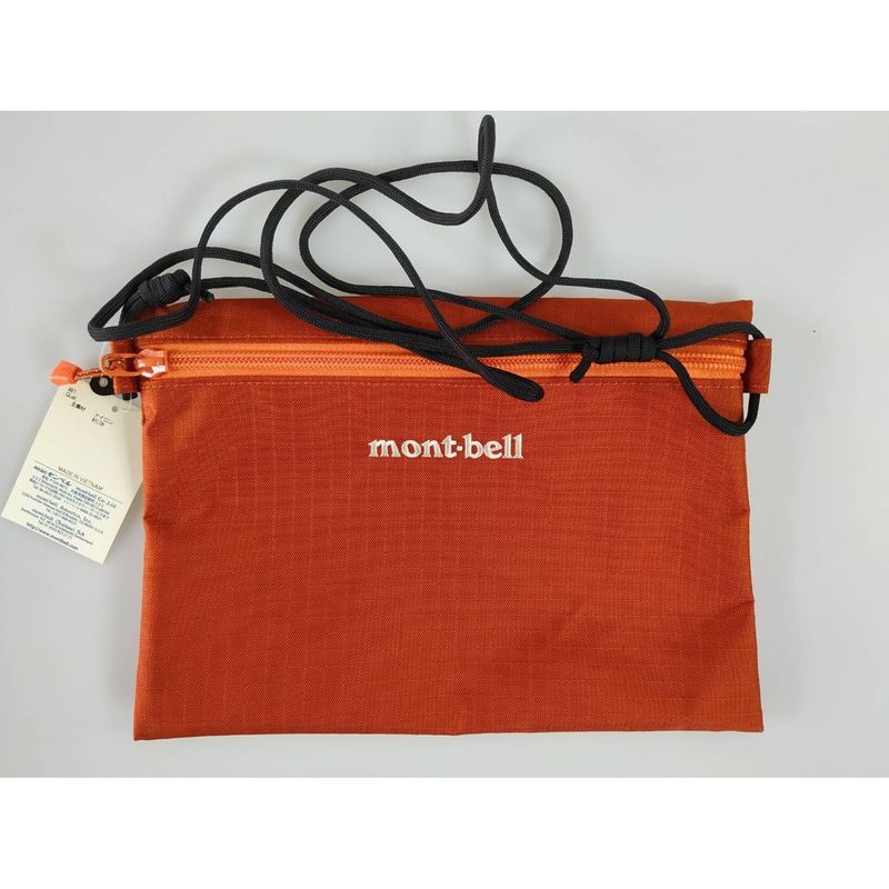 กระเป๋าสะพายน้ำหนักเบา Montbell PAPER POUCH