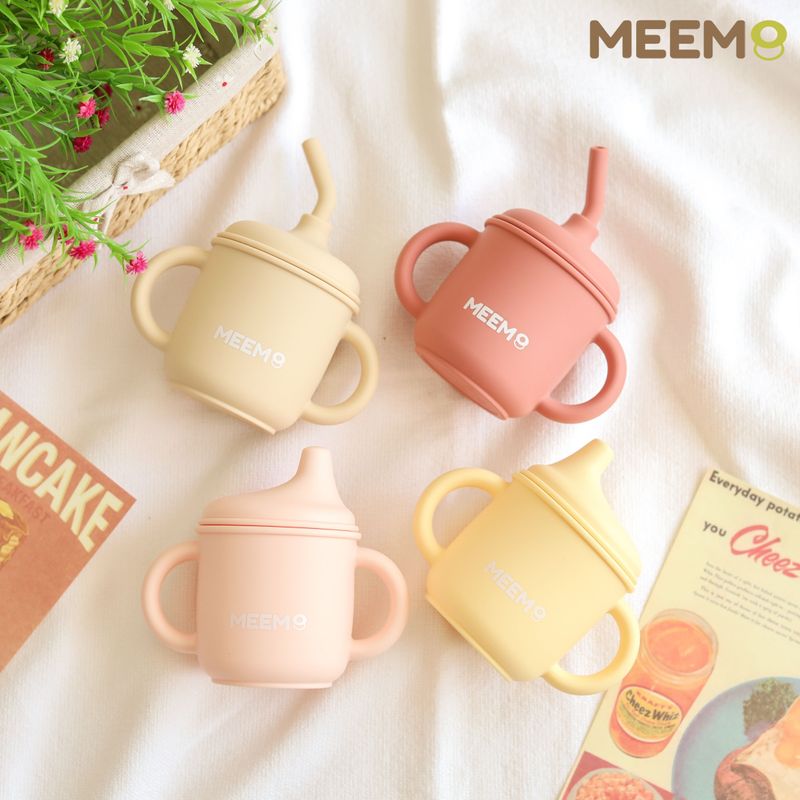 พร้อมส่ง MEEM แก้วหัดดื่มซิลิโคน มีฝา 2 แบบ ฝาปากแบนและฝาหลอดดูด ถ้วยหัดดื่ม รุ่น Duckbill sippy