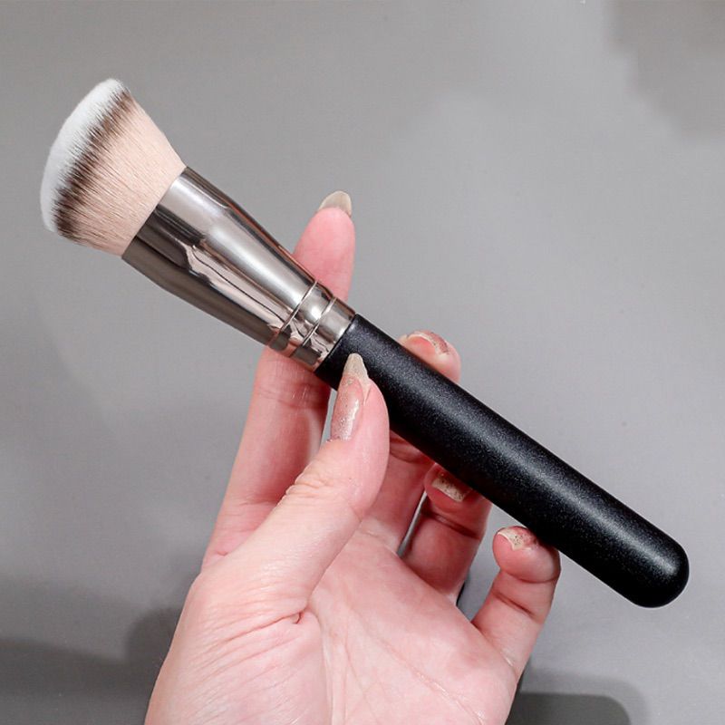 B-09🌟Foundation Brush แปรงแต่งหน้า แปรงรองพื้น แปรงลงคอนซีลเลอร์ ขนแน่นนุ่ม เกลี่ยง่าย ไม่กินรองพื้น ไม่บาดหน้า แปรงเฉดดิ้ง