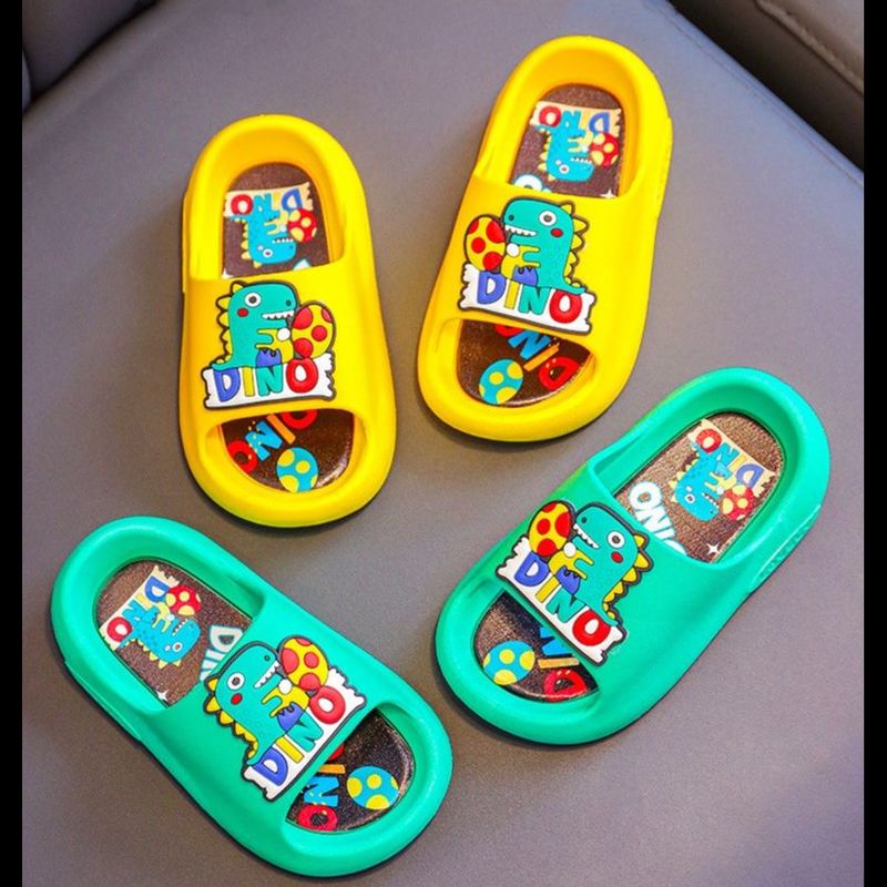 รองเท้าแตะเด็ก รองเท้าเด็กผู้หญิงเด็กชาย แตะแบบสวมและลำลอง นิ่ม เบา ใส่สบาย Childrens slip on shoes (พร้อมส่งในไทย)