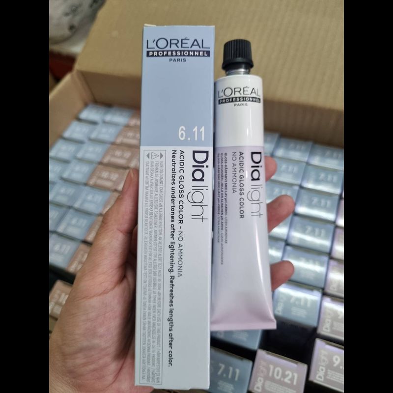 Loreal Dialight /ammonia free hair semi permanent color cream 50ml with developer 75ml  สีเคลือบบำรุงสีผมหรือพรางผมขาว เพื่มสีและความเงางาม ขนาด 50มล พร้อมตัวผสมสี