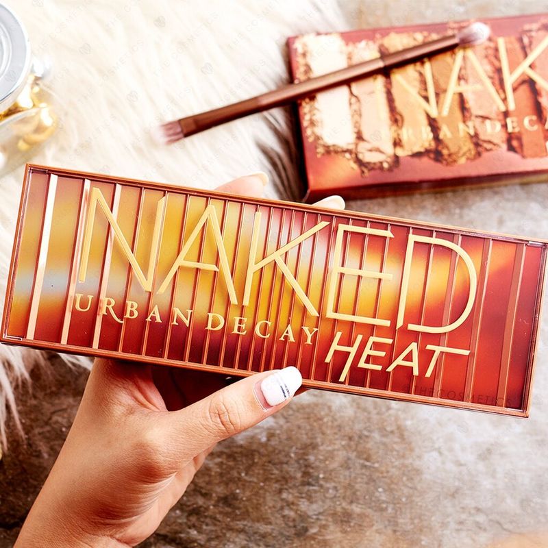 อายแชโดว์  heat palette Eyeshadow Palette พาเลทอายแชโดว์ 12สี พร้อมแปรงและกระจก 12x1.3g.