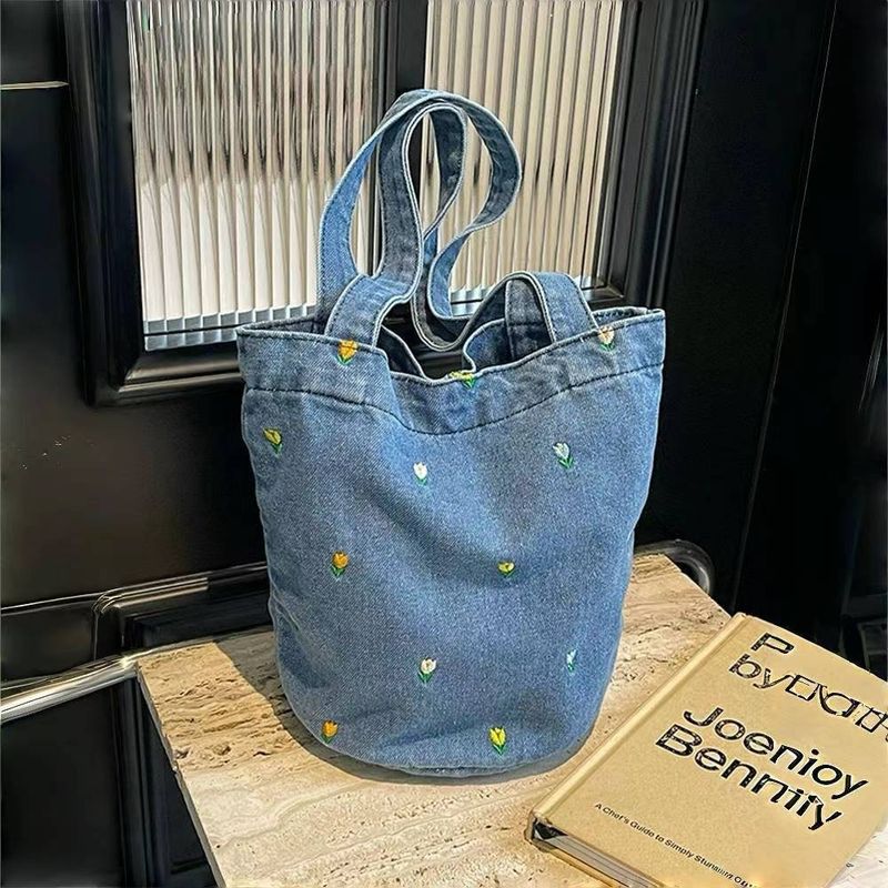 ฤดูร ้ อนขนาดใหญ ่ ความจุผ ้ าใบกระเป ๋ าหญิงปัก Denim Hand-Carrying Commuter กระเป ๋ าสะพาย All-Match American Tote กระเป ๋ า