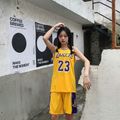 เสื้อ Lakers หมายเลข24,The lakers' no. 8 yellow,Adult L height (160-165)