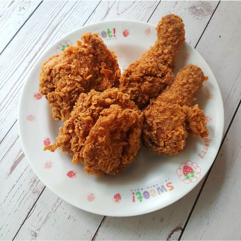 ผงหมักไก่ทอด ฮอตแอนด์สไปซี่ขนาด 110 - 220 g สำหรับไก่ 5 - 10 กก. Chicky King