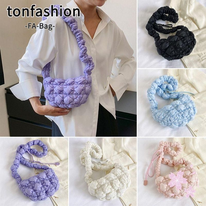 Tonfashion กระเป๋าสะพายไหล่ ทรงเมสเซนเจอร์ แต่งจับจีบ ลายก้อนเมฆ สีพื้น แฟชั่นสําหรับผู้หญิง