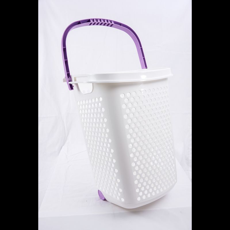 ตะกร้าผ้าล้อลาก สีม่วง Hamper with wheel Purple Lift And Go BK-137-1