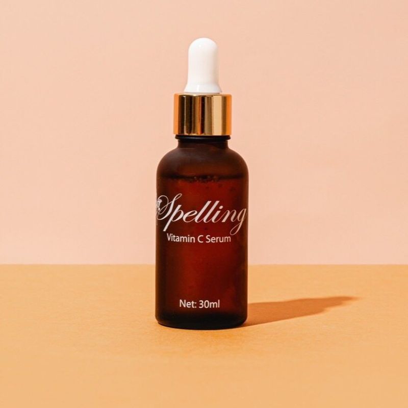 [ส่งฟรี] Spelling Serum Vitc สเปลลิ่งเซรั่ม เซรั่มวิตซี สลิปปิ้งมาร์ค สำหรับผู้มีปัญหาสิว ฝ้า กระ จุดด่างดำ  (2 ชิ้น แถม สบู่วิตามินซี 30 g. 1 ก้อน)