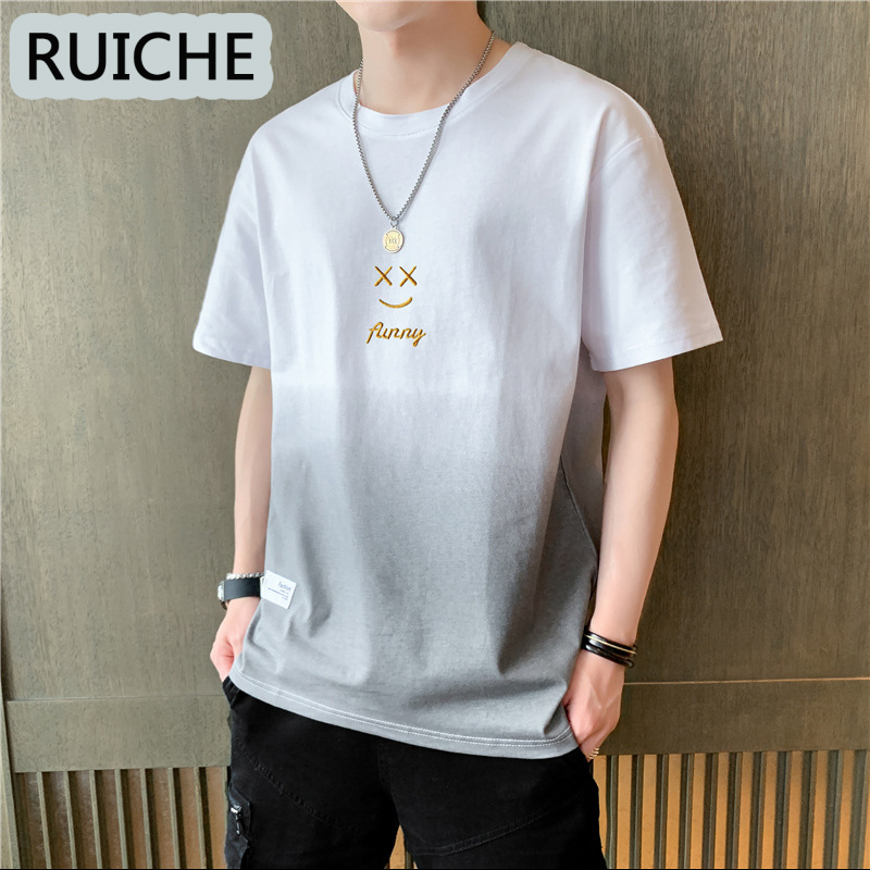 RUICHE เสื้อยืด เสื้อยืดผู้ชาย สีไล่ระดับสีหน้ายิ้มเสื้อยืดแขนสั้นผู้ชายฤดูร้อนระบายอากาศเสื้อ MTX24308I8 11Z240313