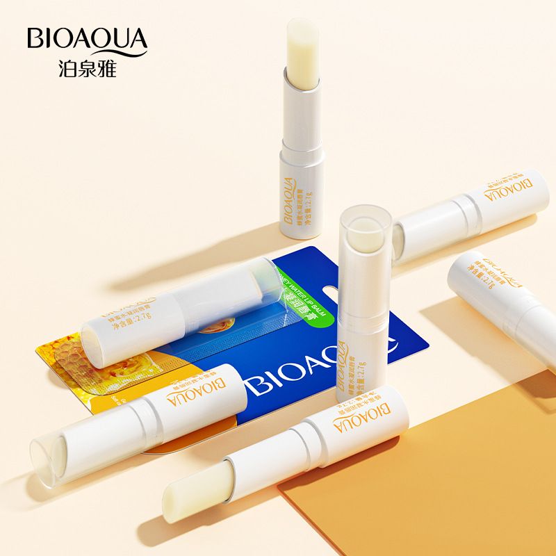 Bioaoua ลิปบาล์มน้ำผึ้ง ให้ความชุ่มชื้น เติมความชุ่มชื้น Lip Balm