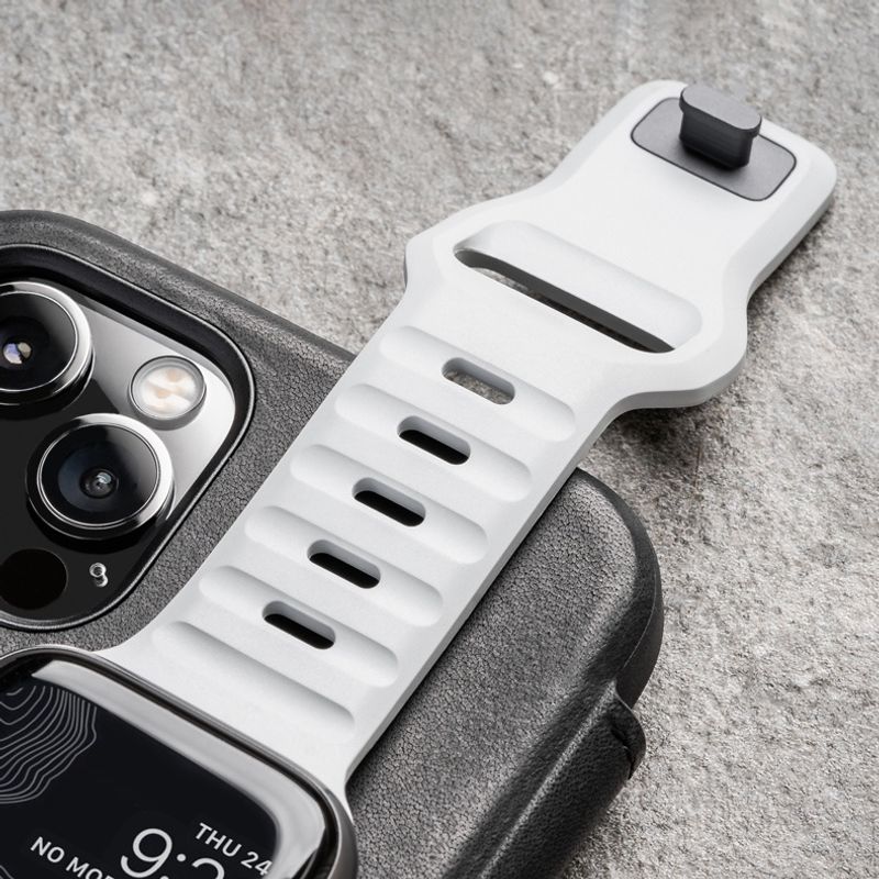 Spigen สายนาฬิกาข้อมือซิลิโคน พร้อมกล่องบรรจุ แบบเปลี่ยน สําหรับ iWatch 45 มม. 41 มม. 44 มม. 40 มม. iWatch Ultra 8 7 6 5 4 3 SE