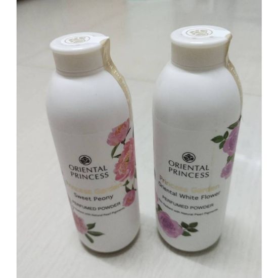 Princess garden perfumed Powder แป้งฝุ่นหอมเนื้อละเอียดกลิ่นหอมนุ่มนวลละมุนให้ความรู้สึกเบาสบายหอม